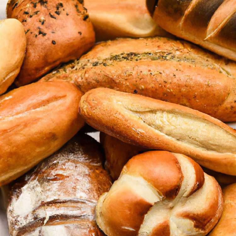 Различные виды хлеба с начинкой.